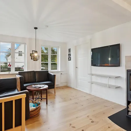 Σπίτι διακοπών Lovely In With Kitchen *