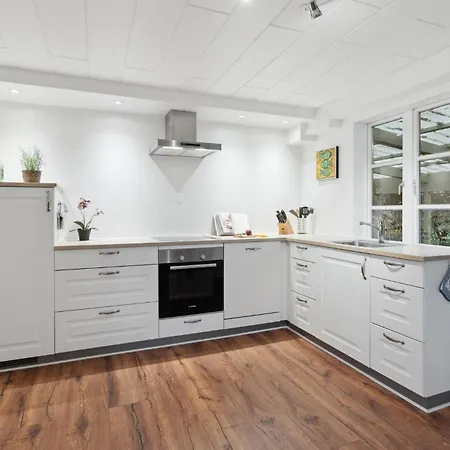 Lovely In With Kitchen *